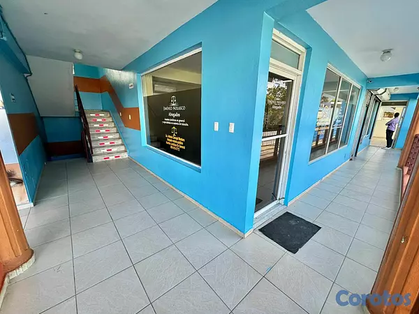 oficinas y locales comerciales - Local Comercial en Alquiler Los Peralejos, Avenida 4
