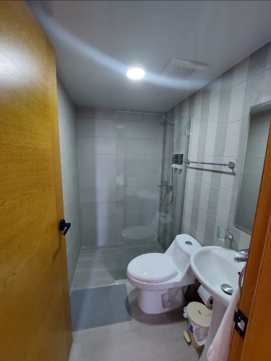 apartamentos - ALQUILO APART. AMUEBLADO PROXIMO AL MIRADOR SUR 9