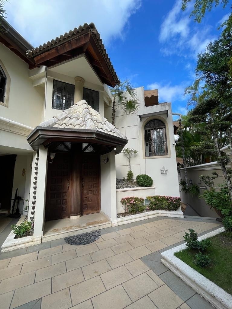 casas - Alquiler y venta de casa en Altos de Arroyo hondo III 9
