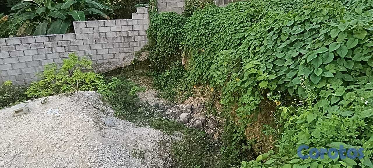 solares y terrenos - Venta de solar en hatillo san Cristóbal  3