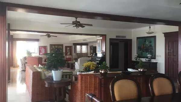 apartamentos - Apartamento sexto piso en Los Cacicazgos 6
