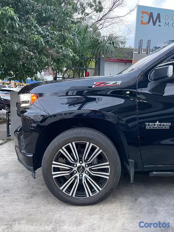 jeepetas y camionetas - Chevrolet Silverado 1500 RST Duramax 2021 8
