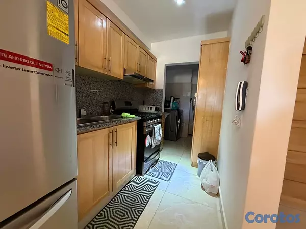apartamentos - vendo independencia urbanización tropical pis 3 con dos habitaciones dos baños  5