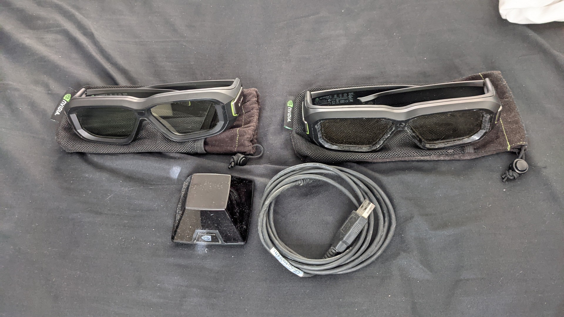 computadoras y laptops - Nvidia 3D vision 2 Kit + gafa 3D extra