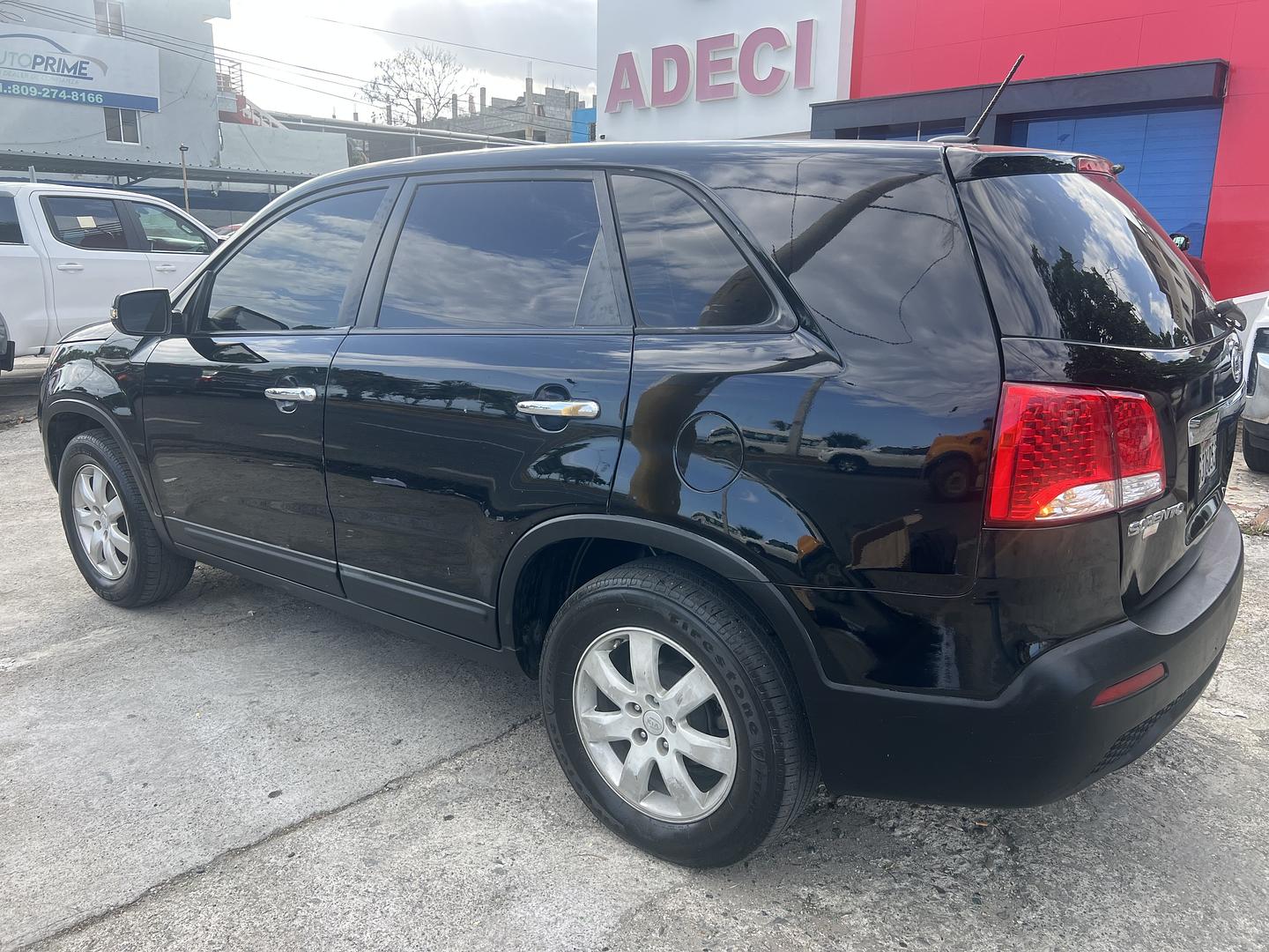 jeepetas y camionetas - Kia Sorento 2011 4