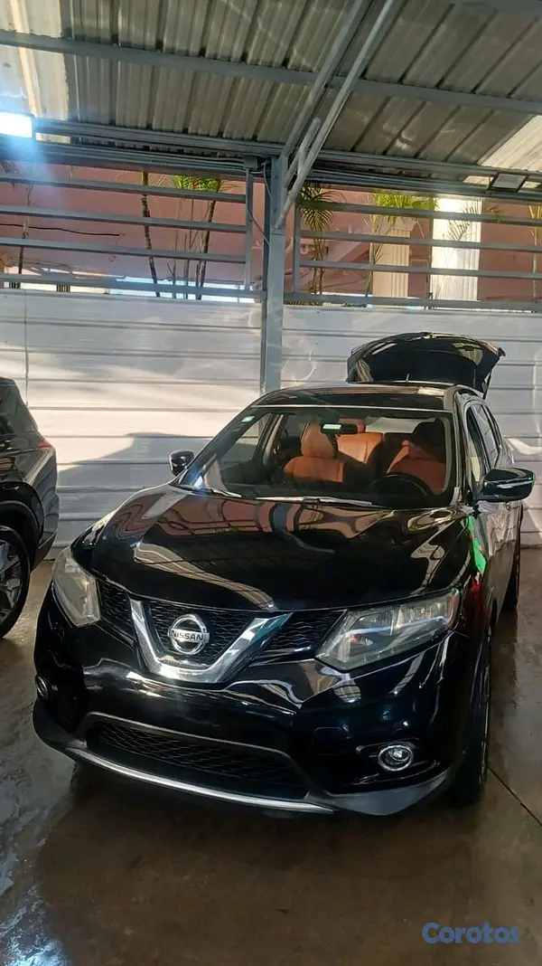 jeepetas y camionetas - Nissan rouge 2014 5