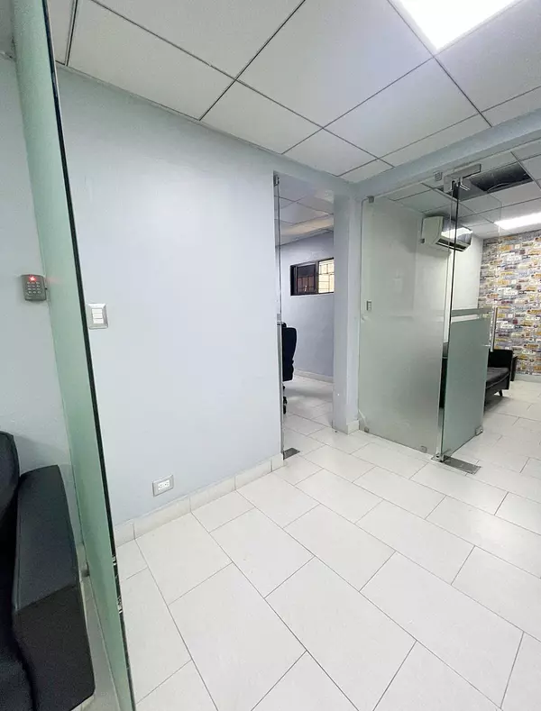oficinas y locales comerciales - Local centrico en el Millon  5