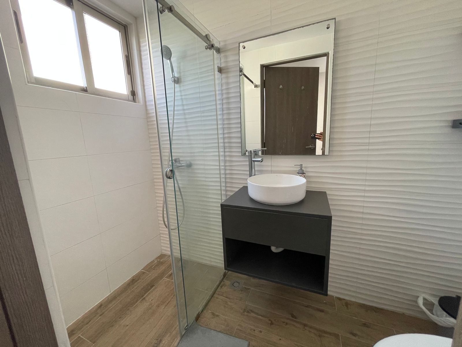 apartamentos - Vendo naco dos hab dos parqueos 2.5 baños balcón  9