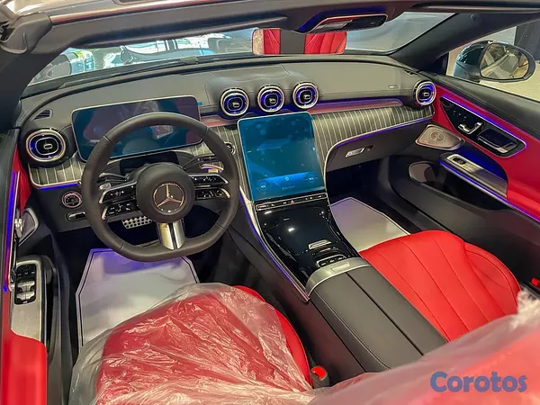 carros - Mercedes-Benz Clase CLE 300 4Matic Cabriolet 2026 13