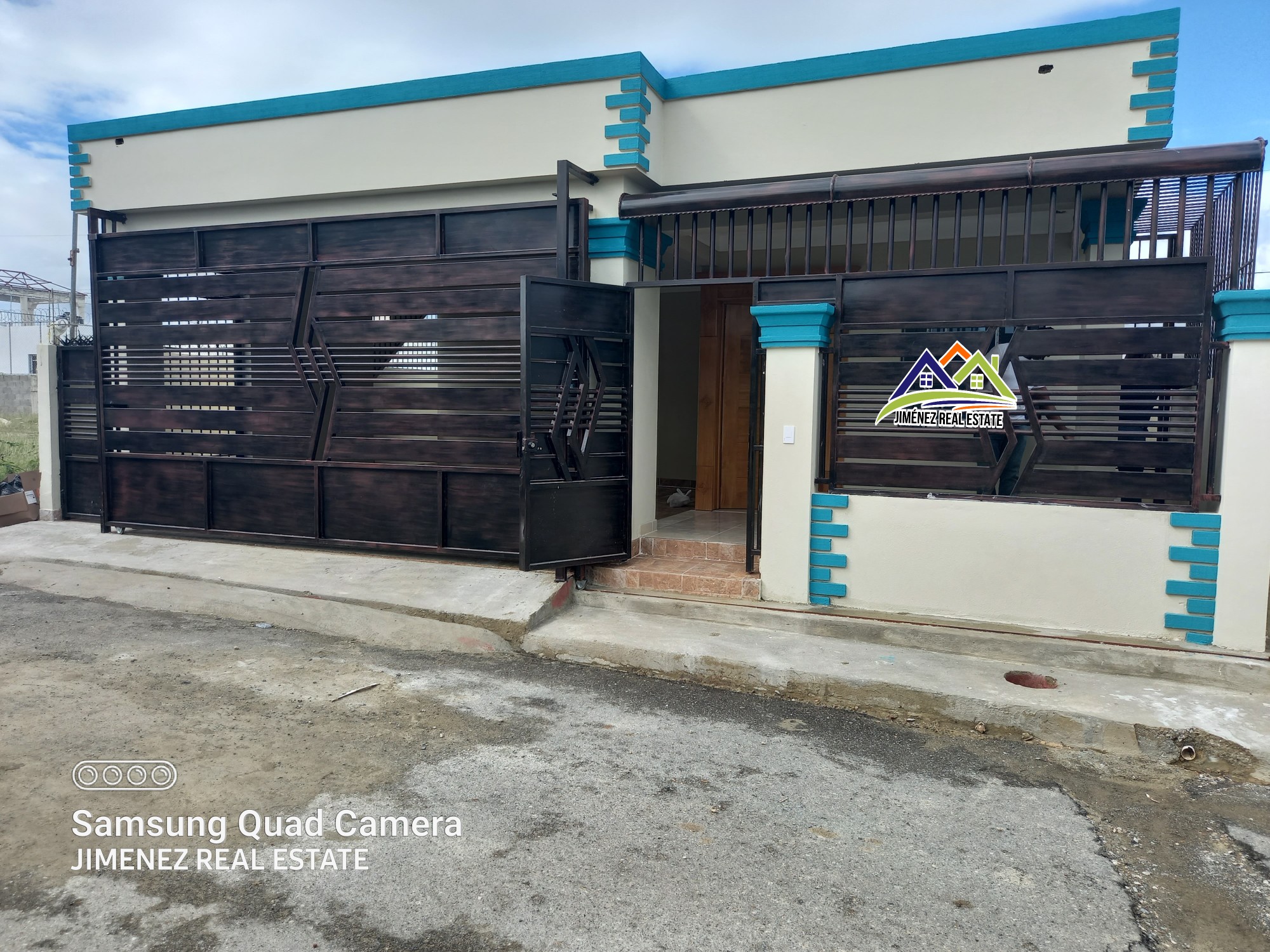 casas - PRECIOSA CASA EN VENTA EN SANTIAGO DE LOS CABALLEROS 0