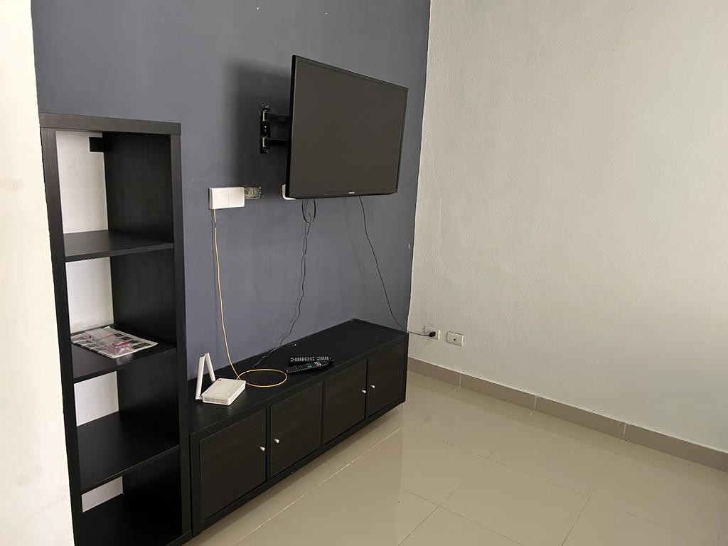apartamentos - Naco
Totalmente amueblado
Piso 8
2 habs 
2.5 baños
Estudio
US$ 1200 2