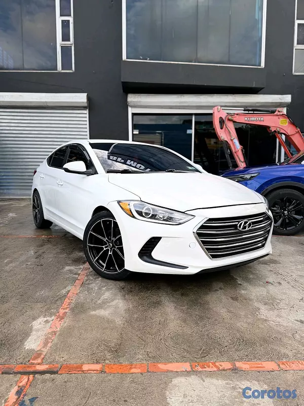 carros - 2017 Hyundai Elantra  2