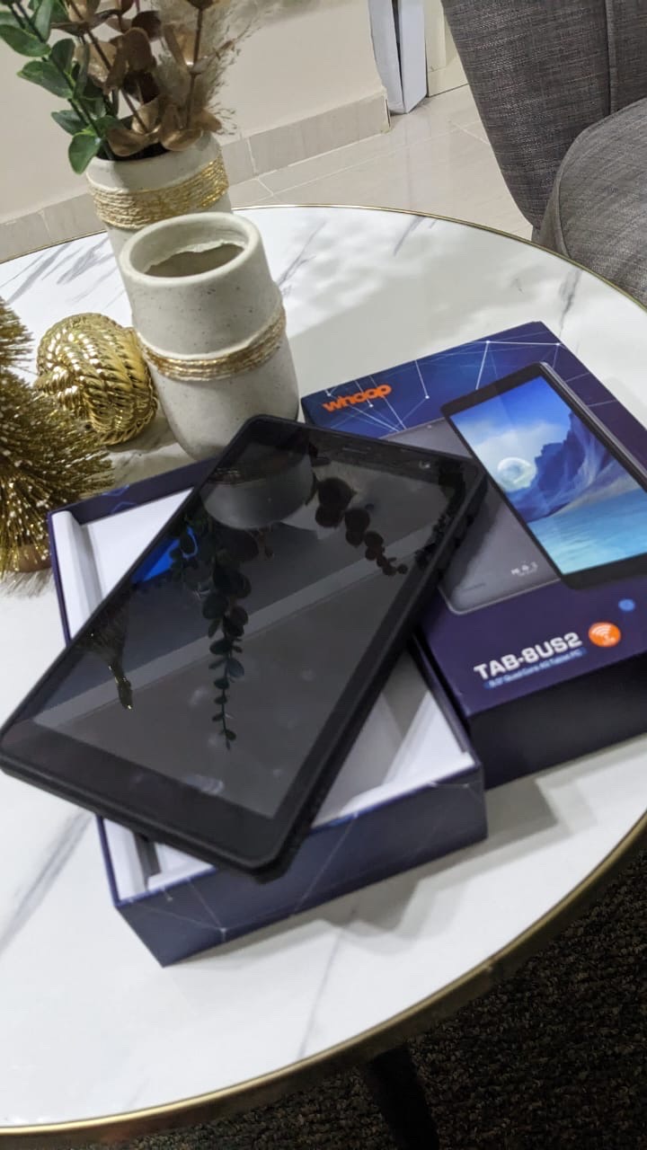 celulares y tabletas - Tableta Whoop tab 8us2 32GB desbloqueada  4