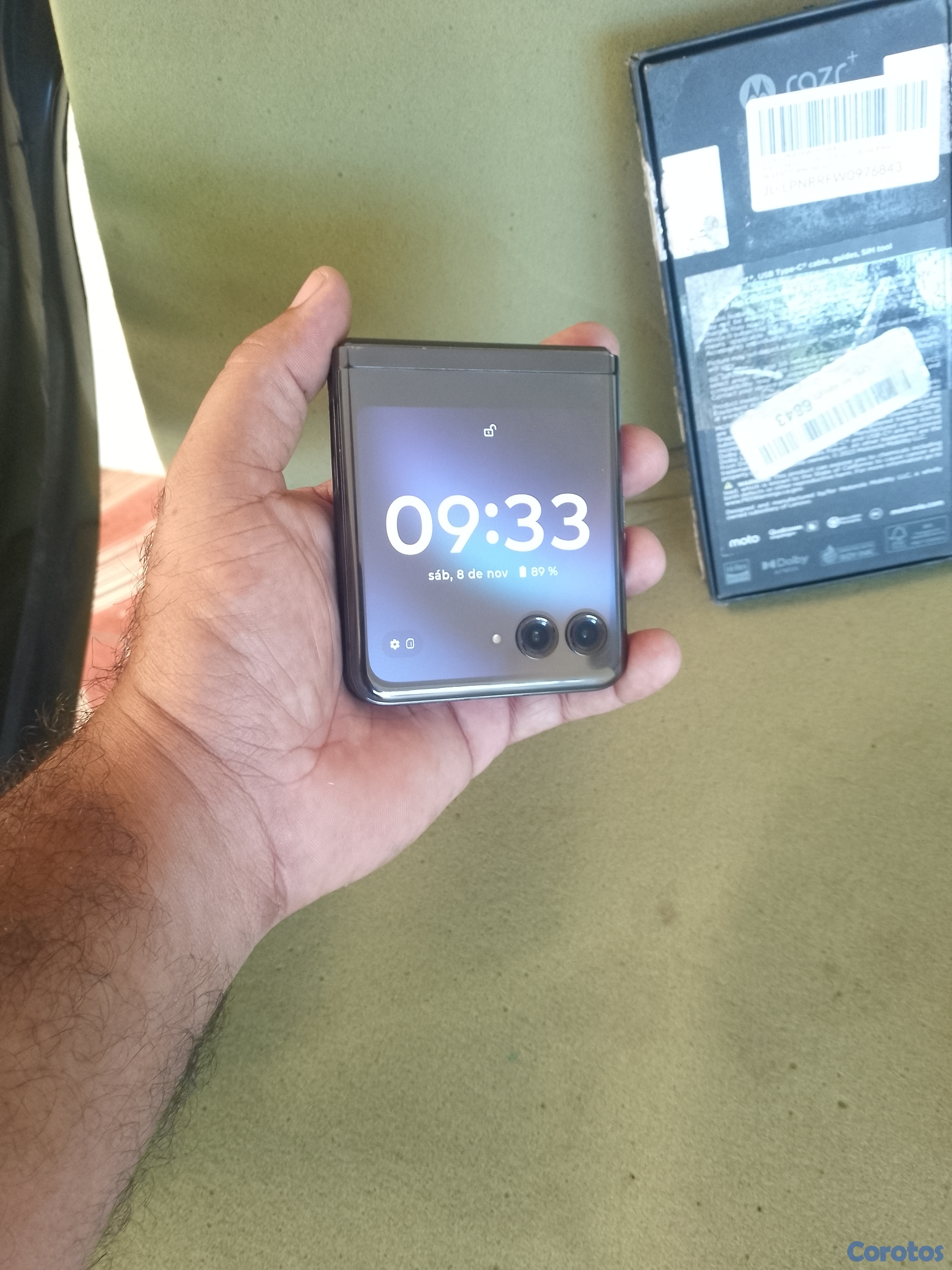 celulares y tabletas - Motorola Razr 2023 Plus 256GB Desbloqueado  4