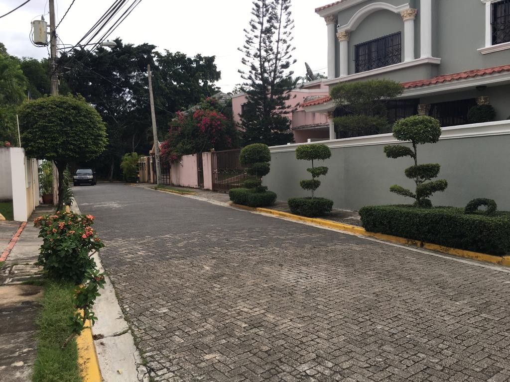 casas -   VENTA Casa de venta en el mirador de arroyo hondo, 2