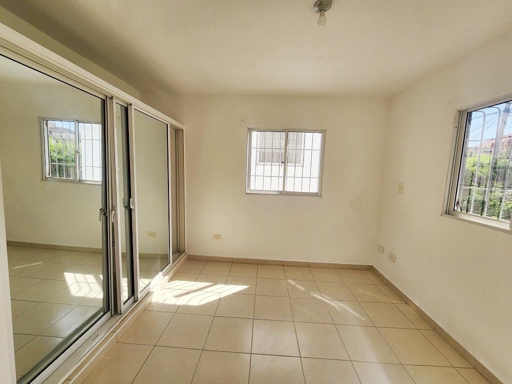 apartamentos - se vende apartamento de Oportunidad en el embrujo, Santiago. R. D.  5