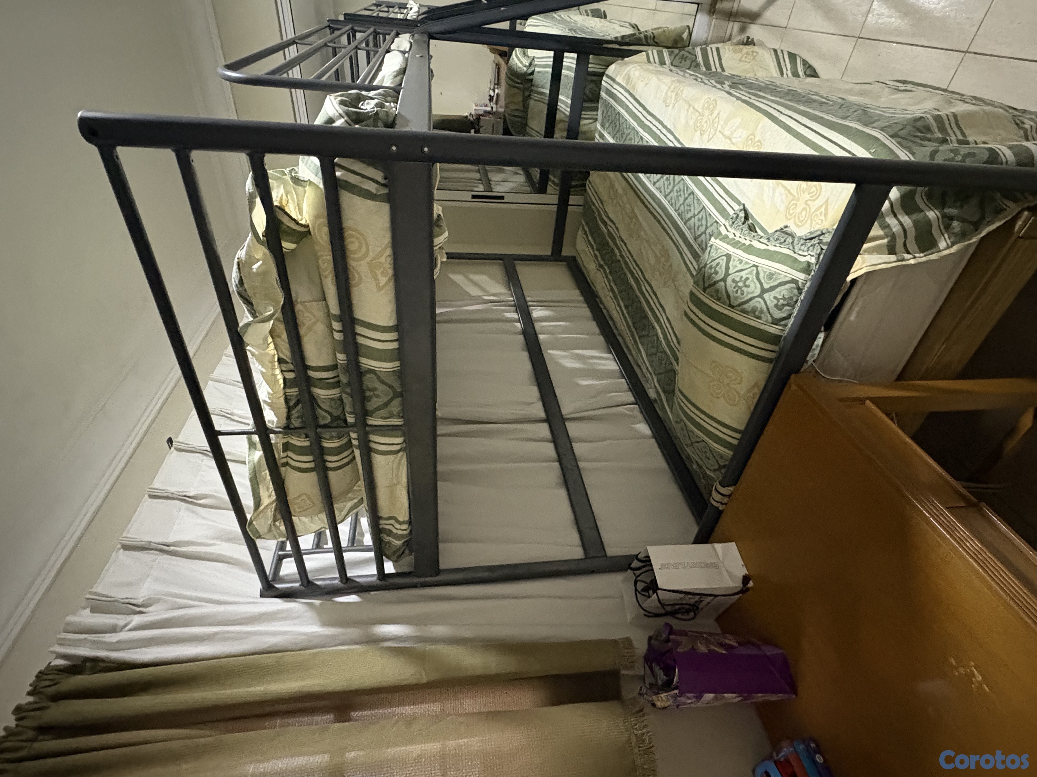 muebles y colchones - Camarote/Lintera como nueva. 5