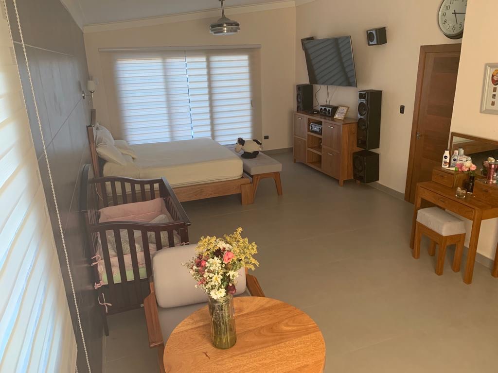 casas -  Vendo casa en Colinas del Oste  1