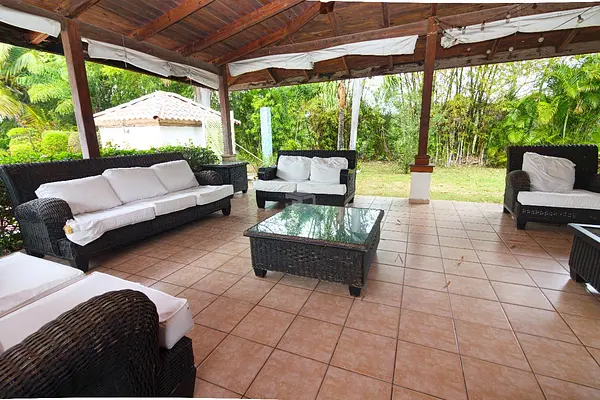 casas vacacionales y villas - Hermosa Villa en 📍Guavaberry 2 Habs , 2 parqueos, Con sus baños US$150,000 📱🔥 9