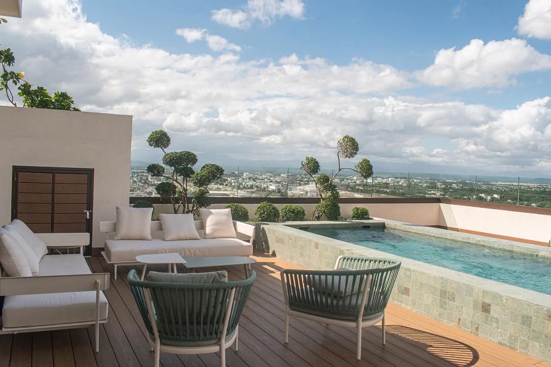 apartamentos - Apartamento en Paraiso Uno por piso 6 parqueos 1