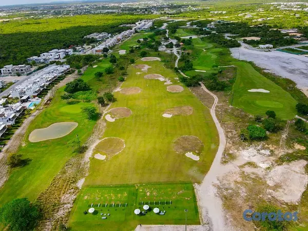 solares y terrenos - Terrenos de oportunidad dentro de Vistacana - Punta Cana. 6