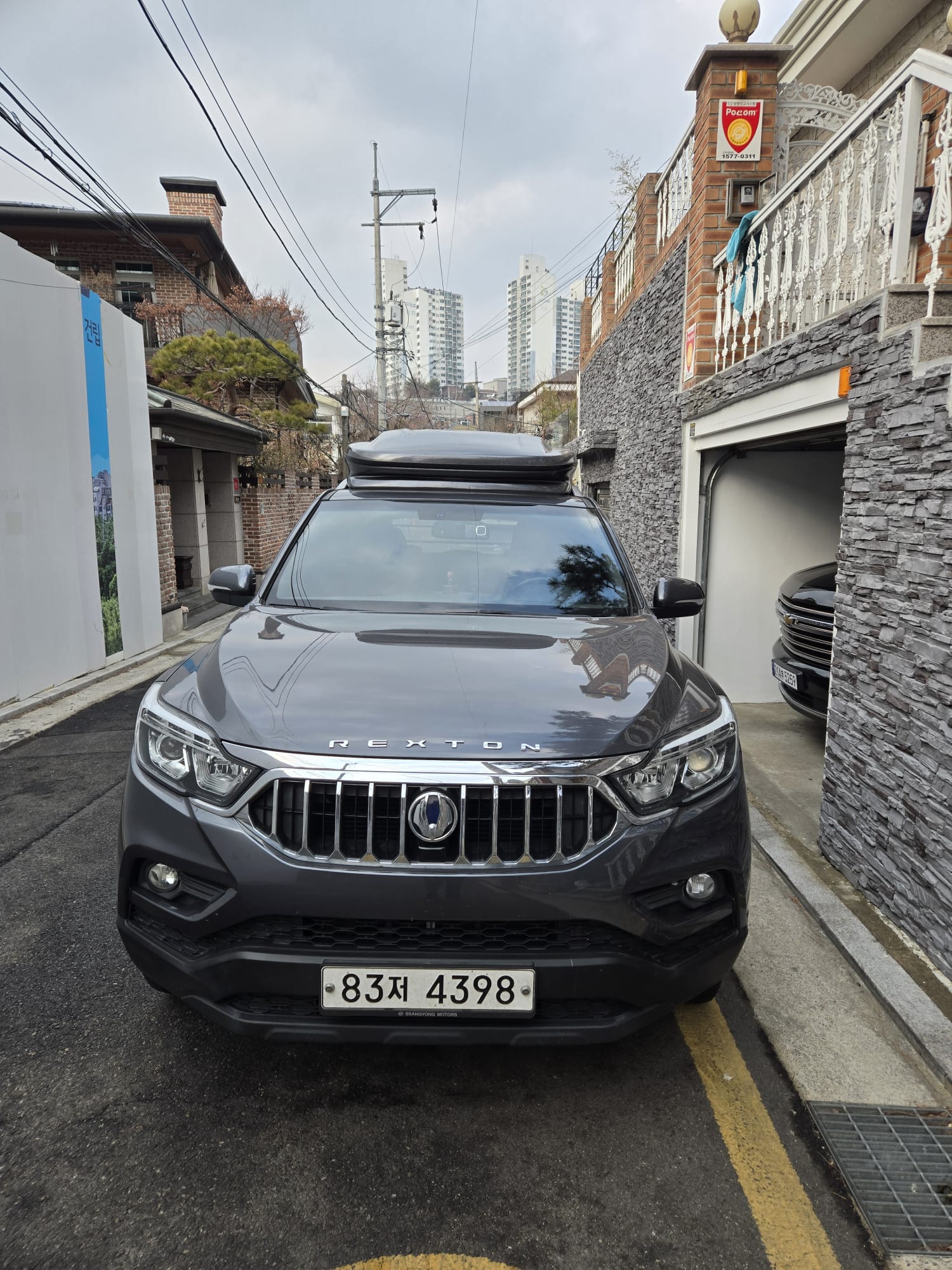 jeepetas y camionetas - KGM REXTON 2019 GRIS OSCURO