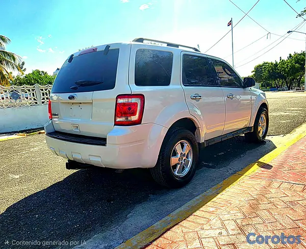 jeepetas y camionetas - FORD ESCAPE 2011  4