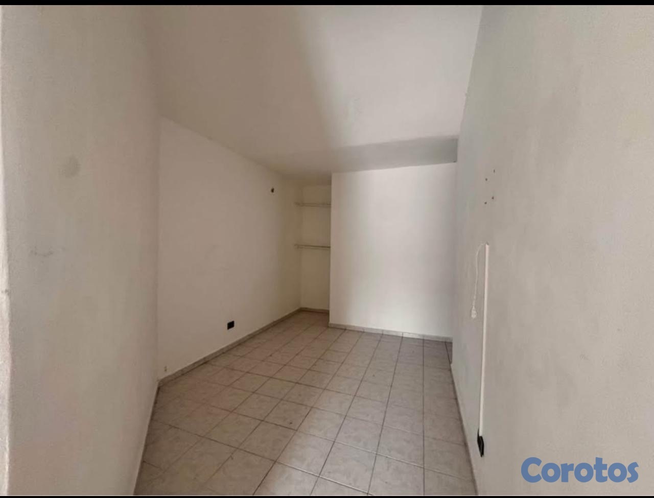 apartamentos - apartamento en alquiler a pocos pasos del palacio presidencial, zona céntrica. 4