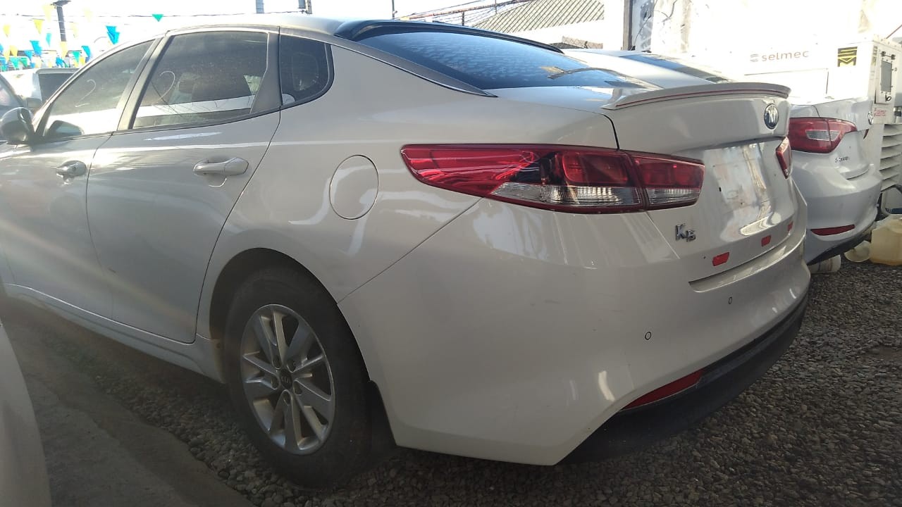 carros - KIA K5 2018 BLANCO 3