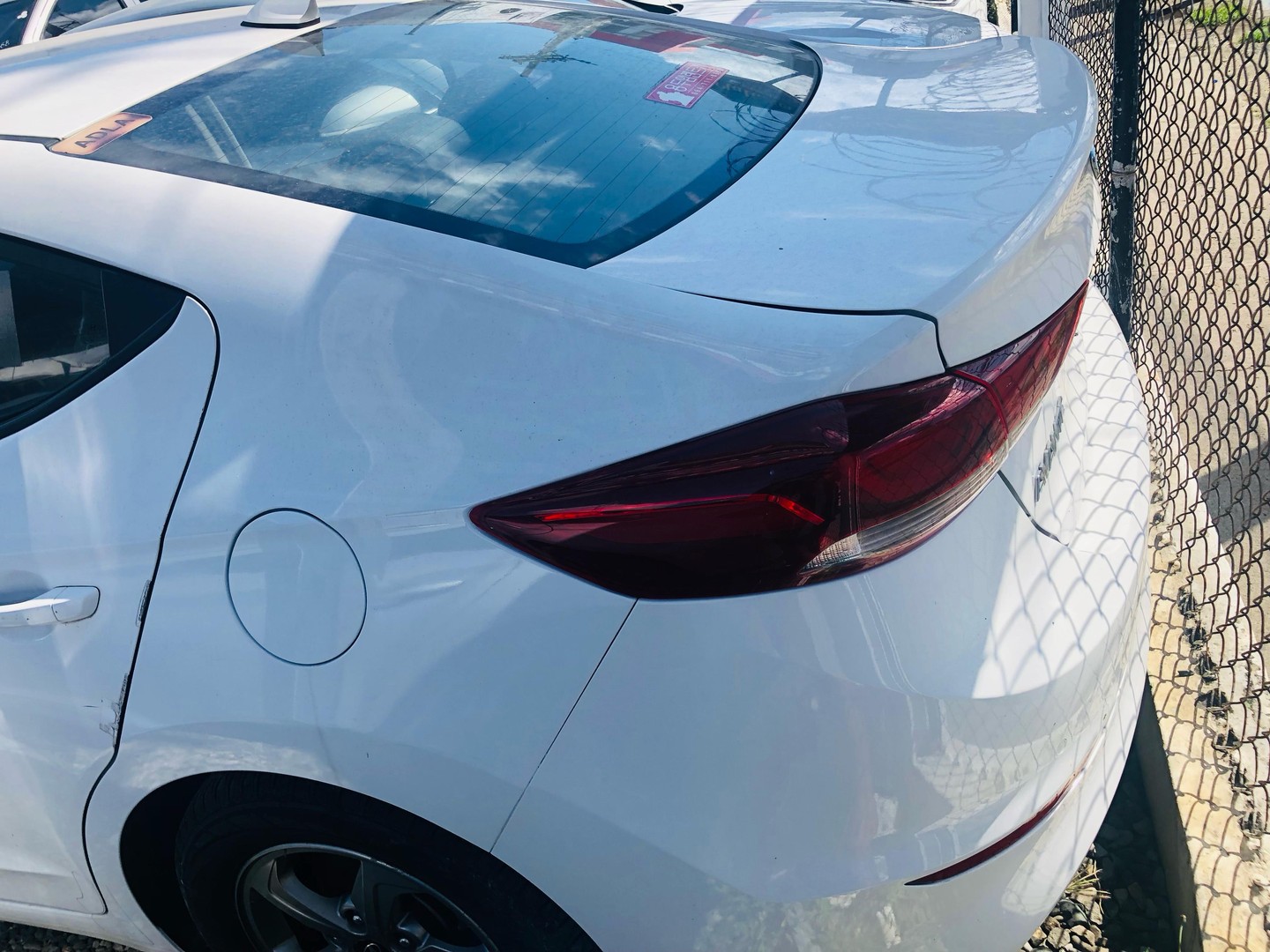 carros - HYUNDAI AVANTE 2018 BLANCA
