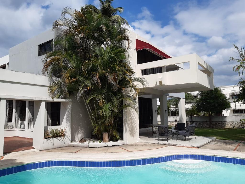 casas - Vendo casa en Arroyo Hondo viejo  9