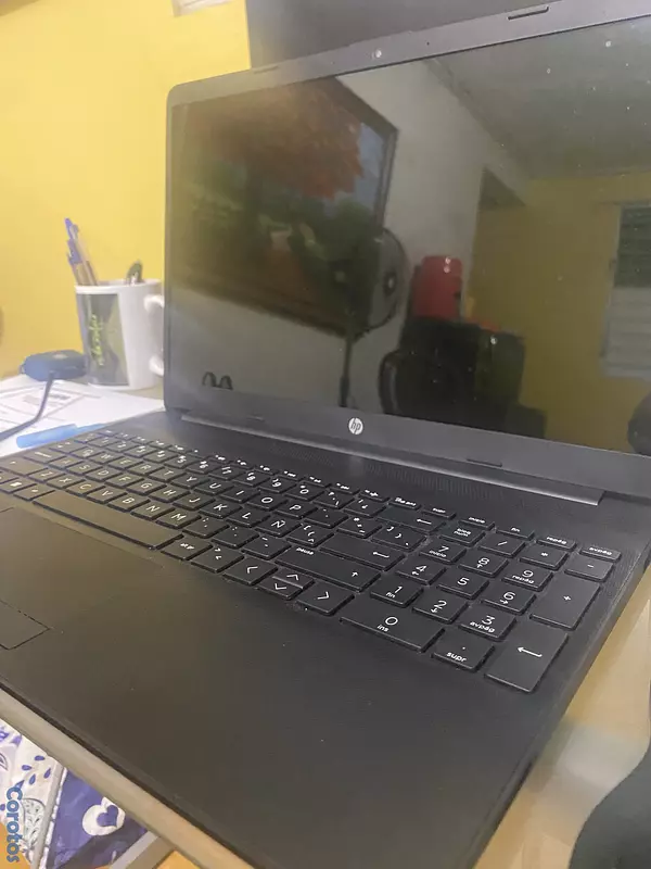computadoras y laptops - Venta Laptop HP 15-gw0xx 10/10 Óptima 2