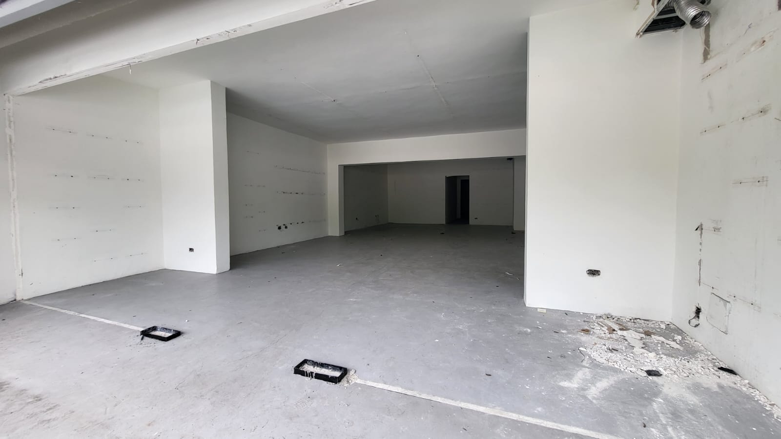 oficinas y locales comerciales - Local en Venta en 27 Febrero 190mts 0