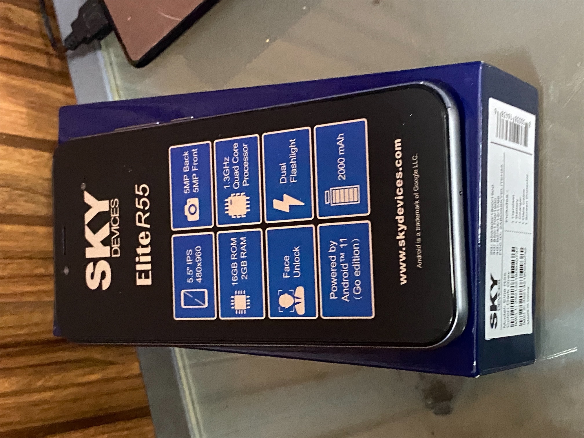 celulares y tabletas - SKY R55 dual sim  5