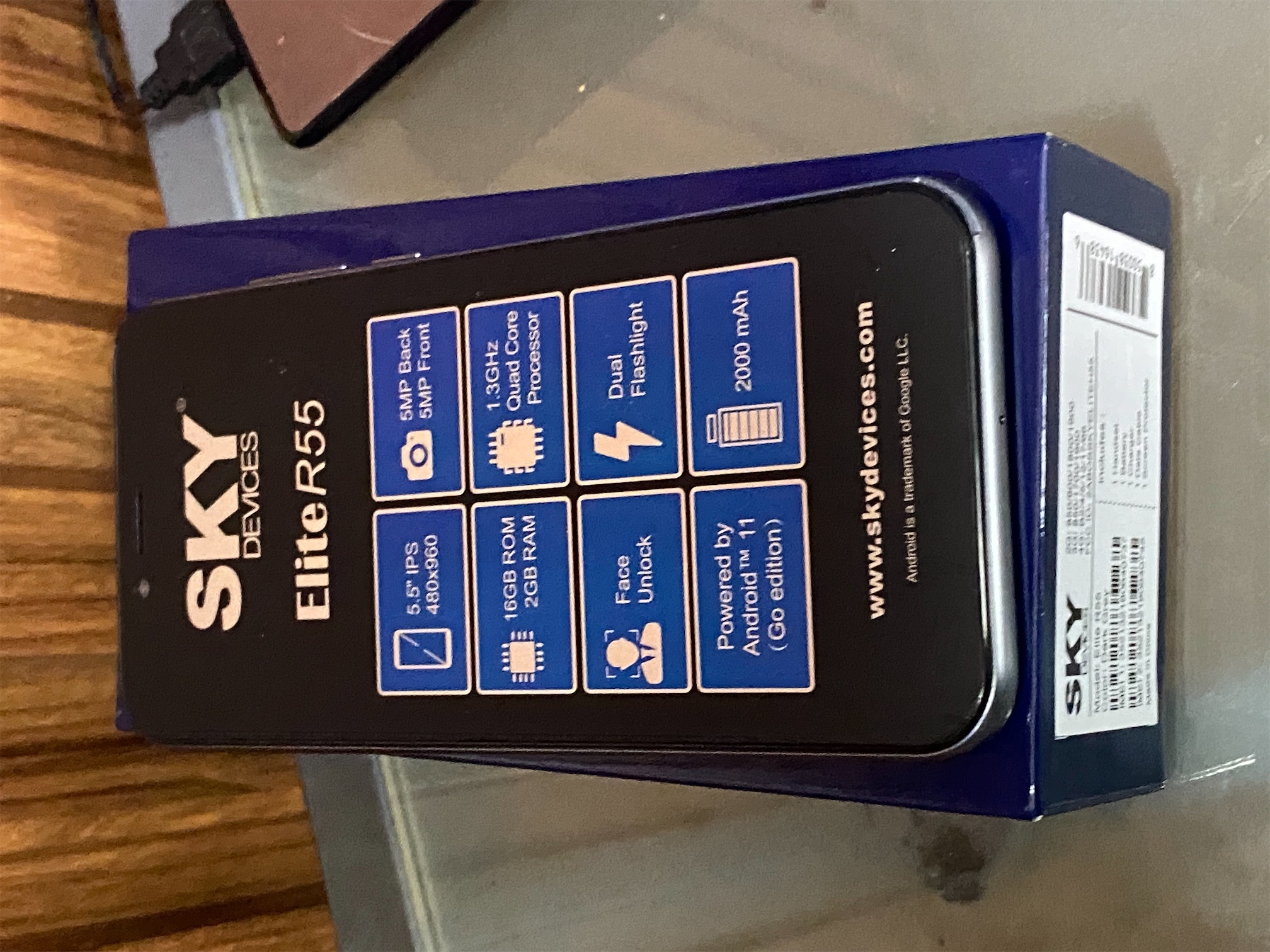 celulares y tabletas - SKY R55 dual sim  6