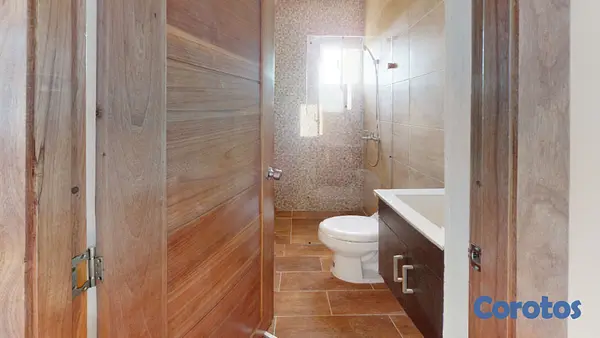 casas - venta de casa en la autopista de san Isidro brisa oriental Santo Domingo este  6