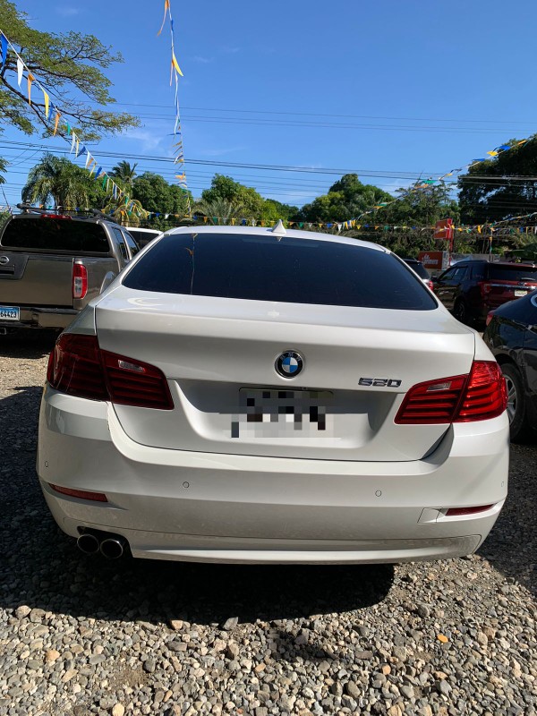 carros - Bmw 320i 2016 5