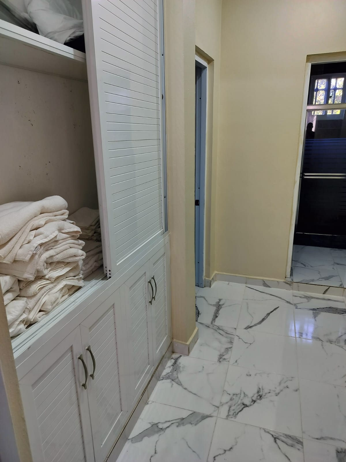 casas - CASA EN VENTA EN SANTIAGO. 3