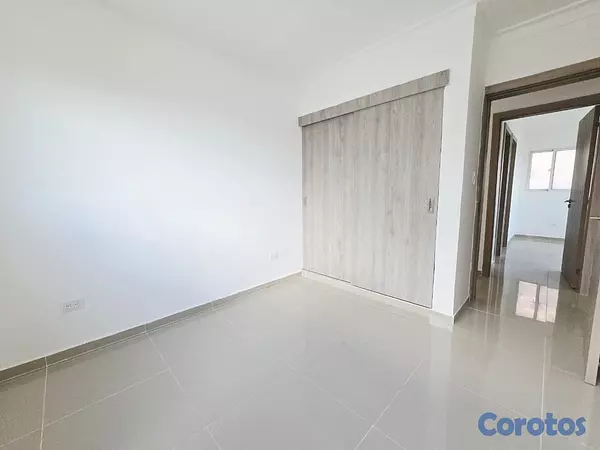 apartamentos - APARTAMENTO EN TORRE CON PISCINA Y GIMNASIO, SANTI 8