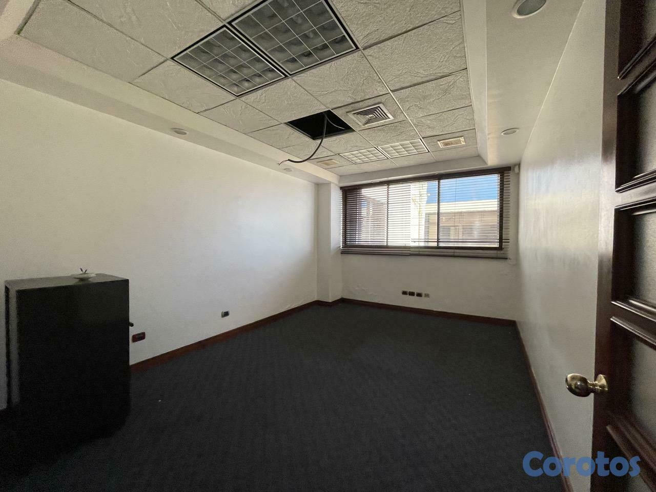 oficinas y locales comerciales - Alquiler oficinas JFK Miraflores Santo Domingo 10