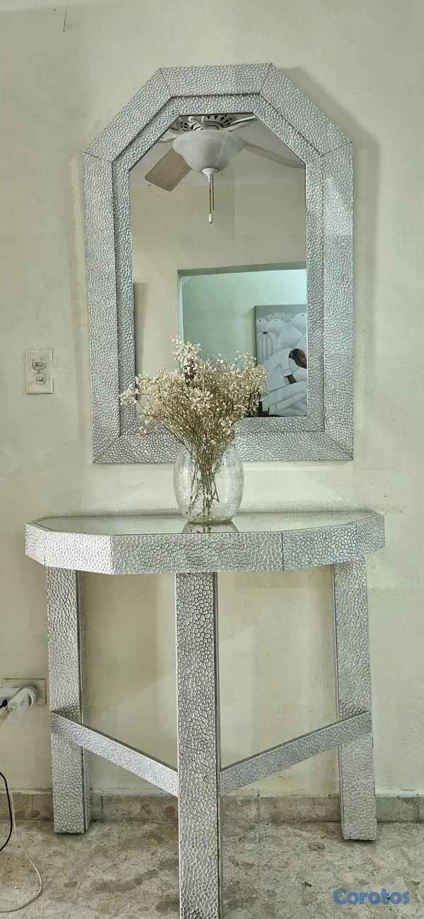 decoración y accesorios - Repisa y espejo 2