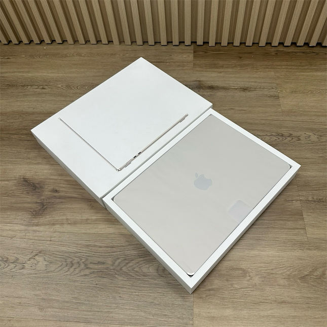 computadoras y laptops - MacBook Air 15” M2 256GB+8GB Nueva con garantía Apple - Tienda Física 