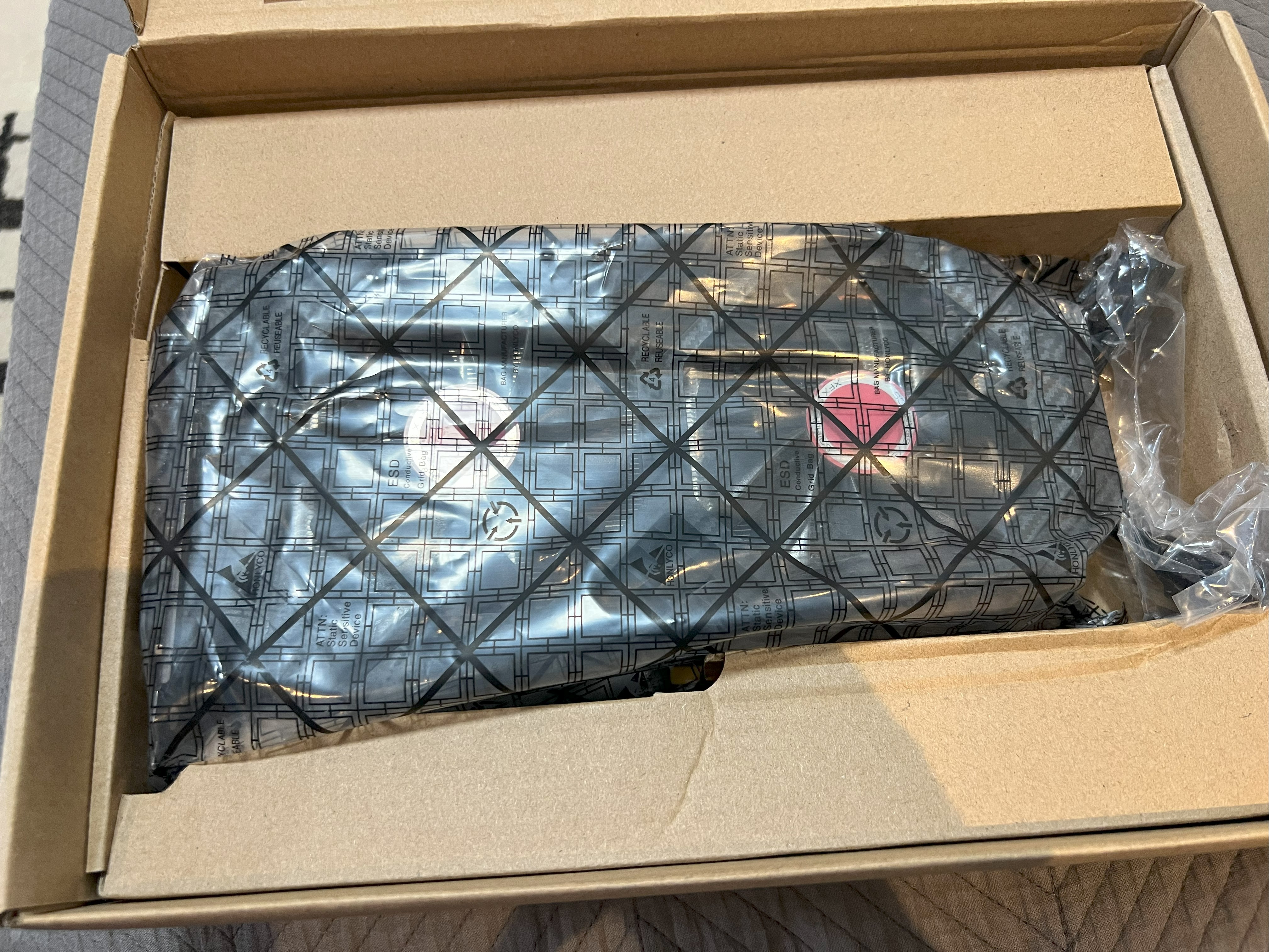 computadoras y laptops - Tarjeta gráfica AMD Radeon RX 580 8GB GDDR5 4