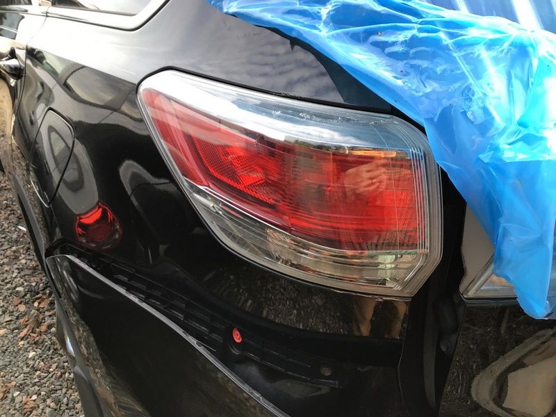 accesorios para vehiculos - LUZ TRACERA PARA TOYOTA HIGLANDER 2016