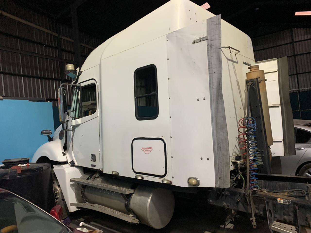 camiones y vehiculos pesados - FREIGHTLINER COLUMBIA 2007 #ETA.3