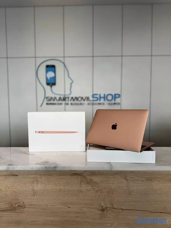 computadoras y laptops - MACBOOK AIR 256GB SSD 8GB RAM  13-INCH 2020 EN CAJ