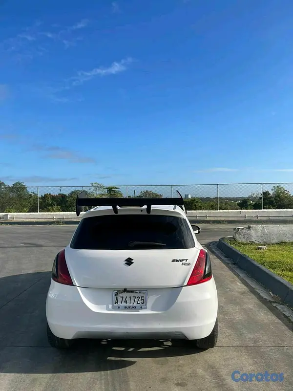 carros - Suzuki Swift 2011 Excelentes Condiciones 3
