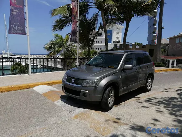 jeepetas y camionetas - Vendo Jeepeta Suzuki Grand Vitara  6