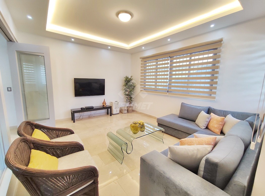 casas - MODERNA CASA PROYECTO CERRADO PROXIMO AL HOMS SANTIAGO