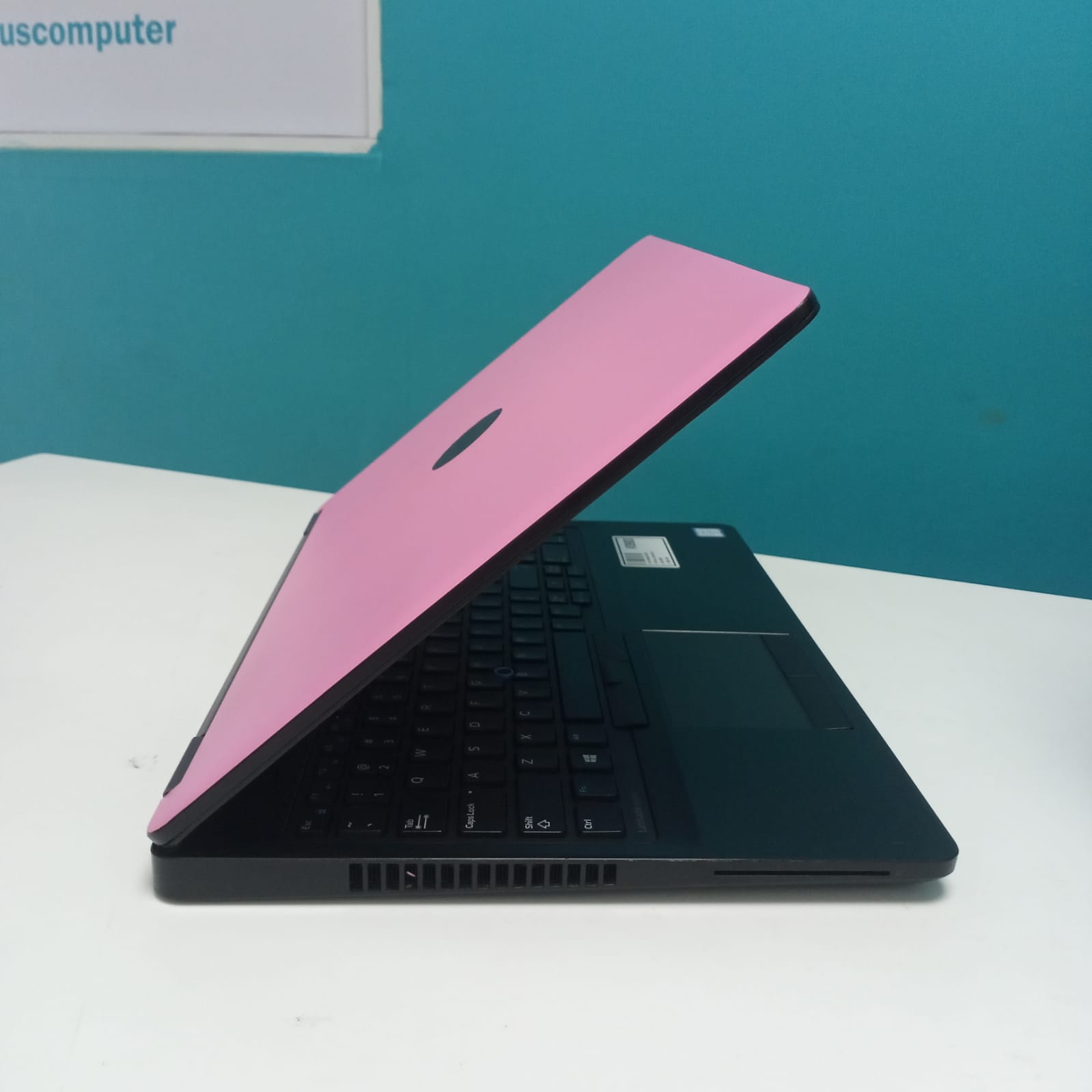 computadoras y laptops - Laptop, Dell Latitude E5570 / 6th Gen, Intel Core 